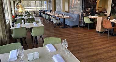 restaurant, tafels, stoelen